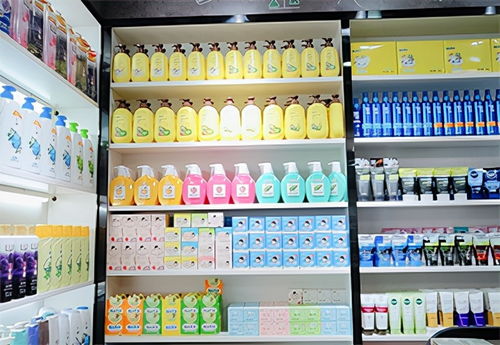 小小日化雜貨店的背后，竟藏著一套賺錢秘籍